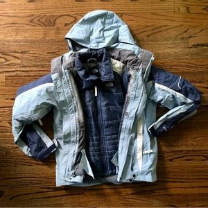 Like new North Face 2 in 1 ski and snowboard jacket